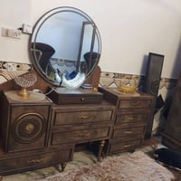 غرفه تركيه مودرن خشبيه درجه اولى نضيفه  للاستفسار على رقم07714536511