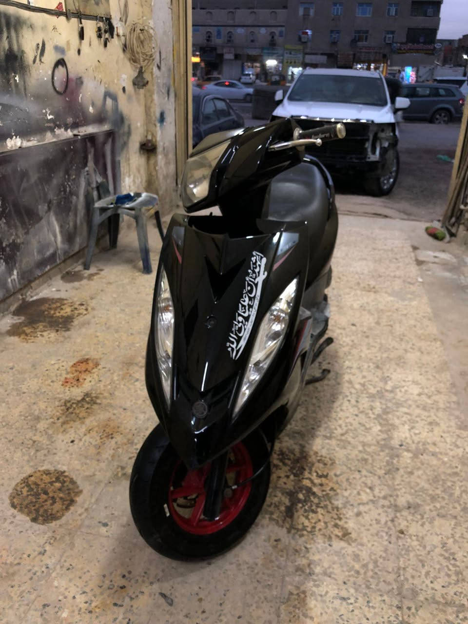 السلام عليكم GTR دراجه بلاديه ومكينته خير من الله مناقصه شي نظافتها شوفة عينك كفرات بلادي مختمة من الطول للطول سعره 850 وبيه مجال مكاني الشعب شارع الصحه رقمي
0771 697 6271
