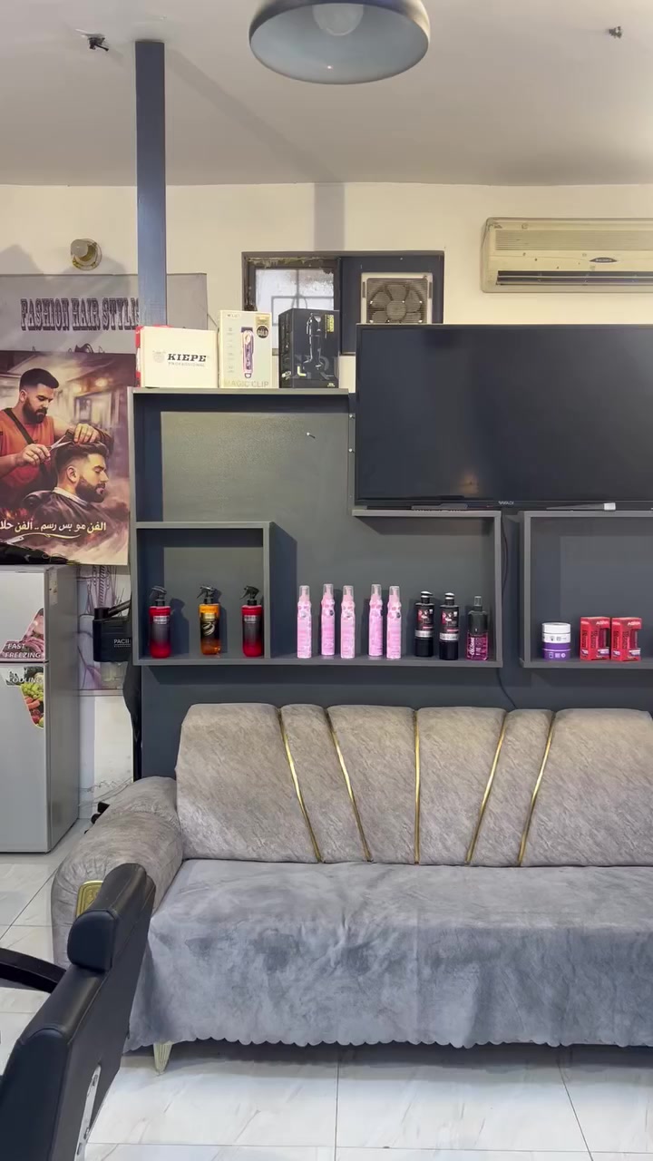 للب.يع ⬅️ تخم 11مقعد + قاطع خشب mdf ومعرض نفس الوقت {340} الف
هـ***********

مكاني الشيخ حمد مقابل نزله المستوصف
