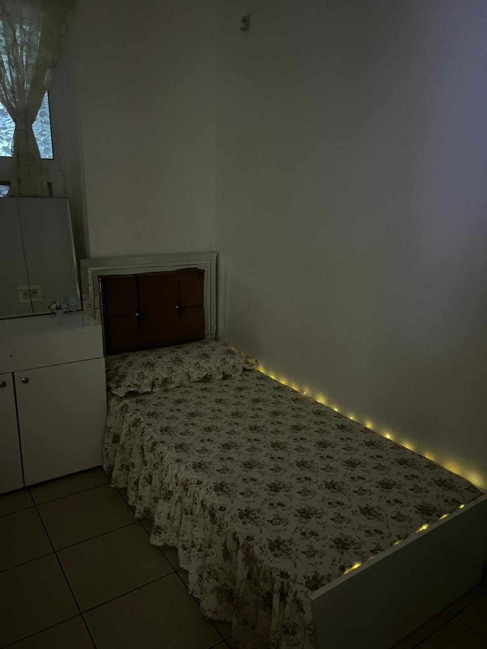 نقشات وألوان الڤكتوري وحدة أحلى من الثانية 😍💐


**إذا كنت صاحب هذا الإعلان وتريد حذفه لأي سبب، رجاءا أرسل رسالة إلى الدعم الفني**