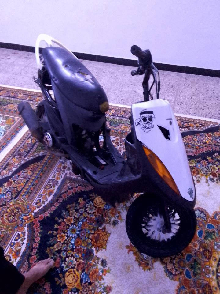 سلام عليكم ماكس عدلة للبيع سعر ٣٠٠ وبيها مجال شراي تصال بل رقم ***********
