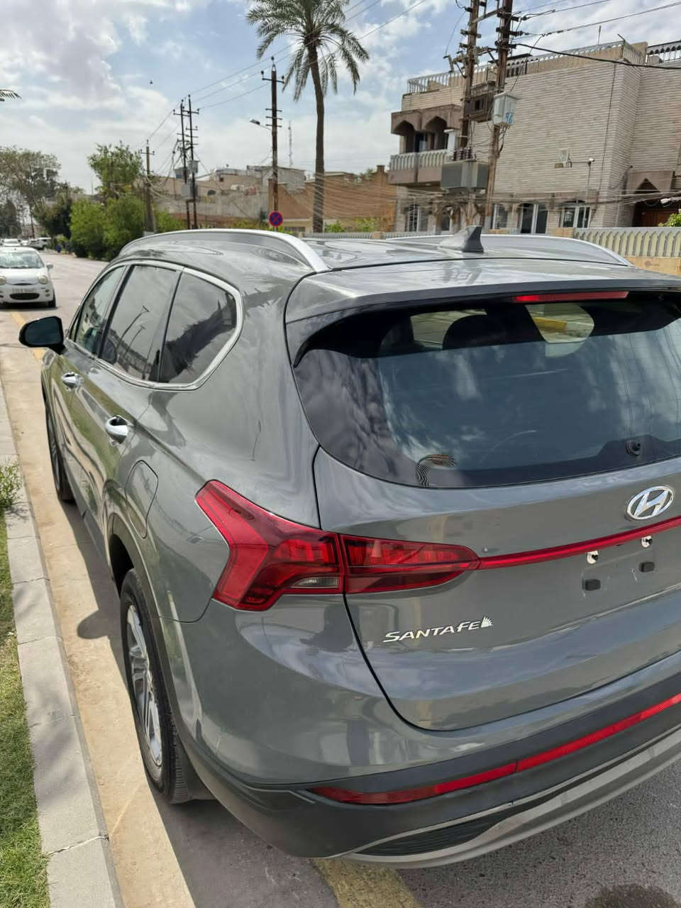 مستعجل على البيع سنتافي 2023 مرقم بغداد بأسمى مكفولة بدون صبغ بدون تبديل
سنتافي 2023 لون اسمنتي دخول جديد 
السيارة مكفولة بدون صبغ بدون تبديل 
٤ سلندر ٢٥٠٠
بصمة 
داخل رصاصي
كشن كهرباء  تحكمات ستيرن 
توقف ذاتي تحديد مسار 
كاميرات  حساسات خلفي أمامي 
تبريد  قطعتين 
تشغيل عن بعد 
شاشة لمس عريضة 
السيارة ماشية 17 
السيارة فول مواصفات عدا بانوراما 
صور امريكا بالمنشور
السعر  232   بيهه مجال
موبايل ***********  ابو طيبة / الكاظمية
