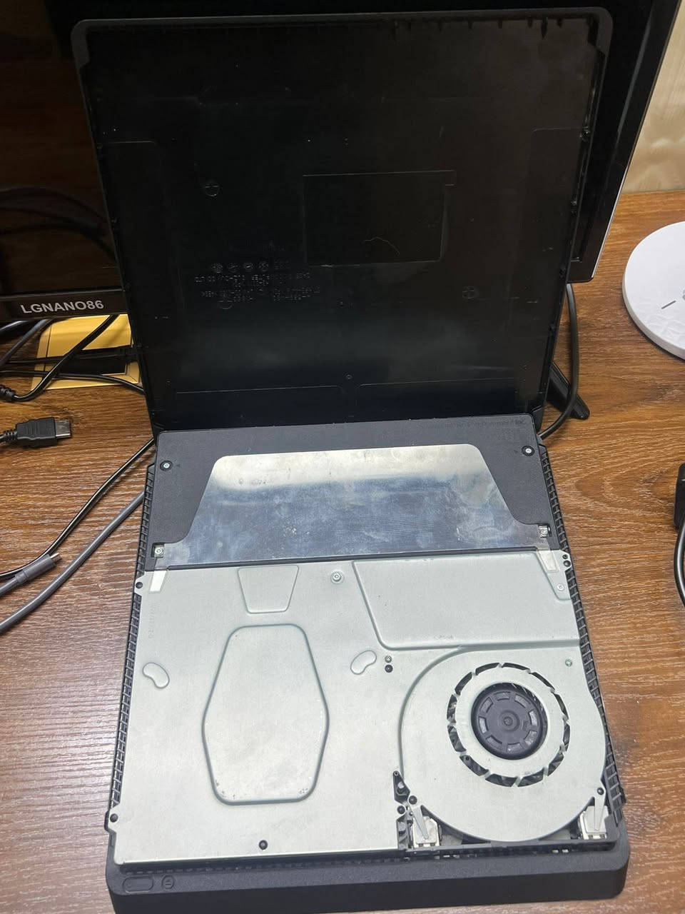 السلام عليكم 
بلي 4 مهكر للبيع
 نظام ١١ قرص
جهاز لوك ستيكر نظيف 
مامفتوح ابد 
تجي تفحصه وتاخذه 
ويا خمس العاب
بيس 21
جي تي اي
كراش
باتل فيلد 1
فار كراي 5

السعر 270

العنوان بغداد الشعله


**إذا كنت صاحب هذا الإعلان وتريد حذفه لأي سبب، رجاءا أرسل رسالة إلى الدعم الفني**