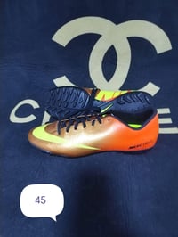 حذاء باله • قياس ٤٥ • طول القدم ٢٩