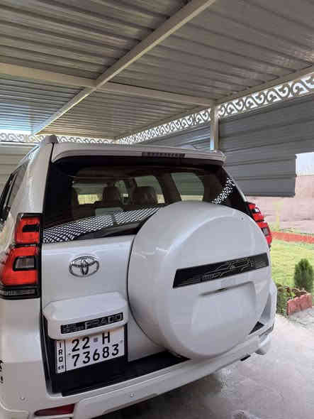 تحيه طيبه السلام عليكم
تيوتا  برادو 2023

#المواصفات

 🔹النوع :  تيوتا برادو 

 🔹الموديل : 2023 لون ابيض  

🔹بصمة تشغيل عند بعد

🔹داخل بيجي  

🔹بكليت لد 

🔹تحكم ستيرن

🔹ويل كب حجم 19 

🔹شاحن واير ليس

🔹شاش + كامره 

🔹حساس خلفي 

🔹كشنات جلد 

🔹كشنات عدد 2 كهرباء 

🔹مري شفط 

🔹فتحه سقف 

🔹كروس سرعه 

🔹بصمه + تشغيل عن بعد 

🔹ثلاث قطع تبريد 

🔹فتحت USB

🔹شاحن واير ليس 

🔹ثلاجه.  

🔹نضام الدفع الرباعي

🚗سياره مكفوله كفاله عامه  

$سعر ٤٦٠

العنوان / بغداد / المحمودية 

========================
للاستفسار اكثر عن تفاصيل السيارة يرجى الاتصال 
📲 ‭٠٧٥٠ ٥٢٩ ٠٧٧٣‬وتساب
***********
