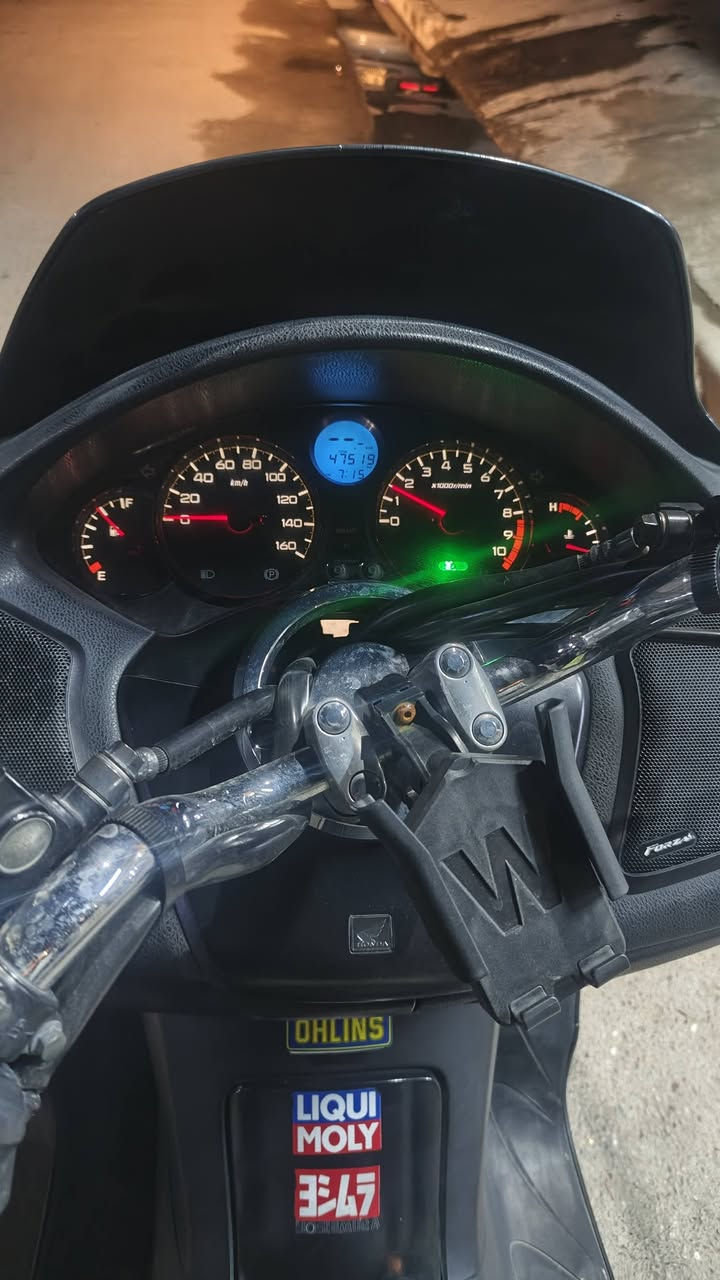 السلام عليكم شباب فورزه للبيع MF 08  كرستال تحويلات الدراجه كفالة عامه نظافة الكشر 90٪ 
كلشي شغال بيها واشتريتها من معرض 
• دبل بصمه 
• دبل سويج طوارئ
• 7 كير 4 تحويلات
• جادر مطري وياها
(امانة الله الدهن امزويل والبانزين محسن فقط)
الشراي يراسلني على هذا الواتساب (***********) بغداد _ الشعب
