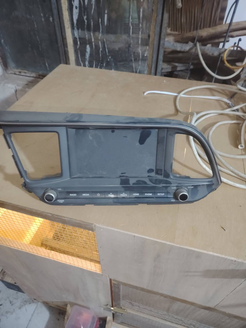 شاشه النترا موديل 19 شغاله سعر 75 مكان بغداد ***********
