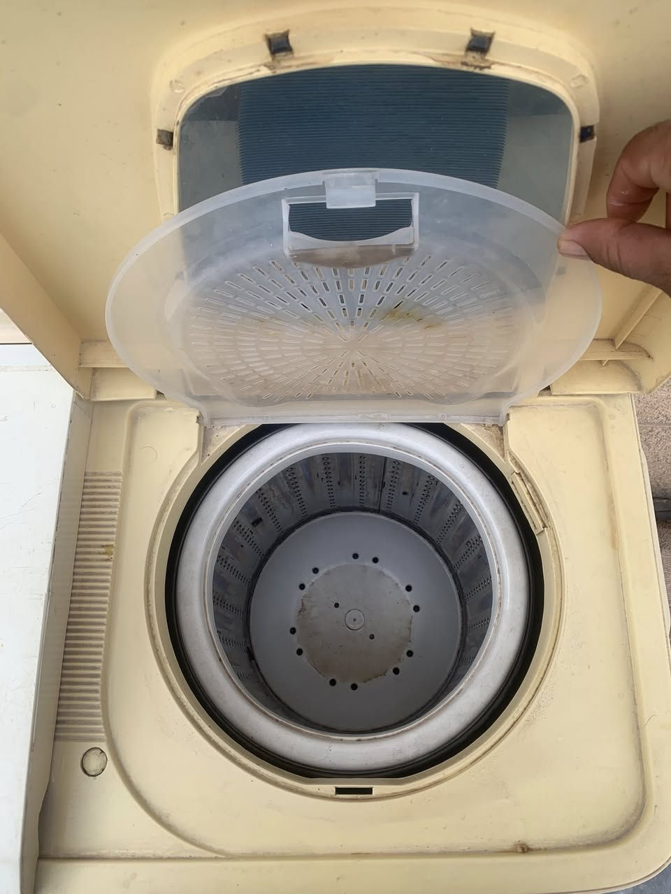 غساله 8 كيلو شرط غسل وتنشيف مابيها عيب سعر 45 وبيها مجال قليل كركوك حي النصر


**إذا كنت صاحب هذا الإعلان وتريد حذفه لأي سبب، رجاءا أرسل رسالة إلى الدعم الفني**