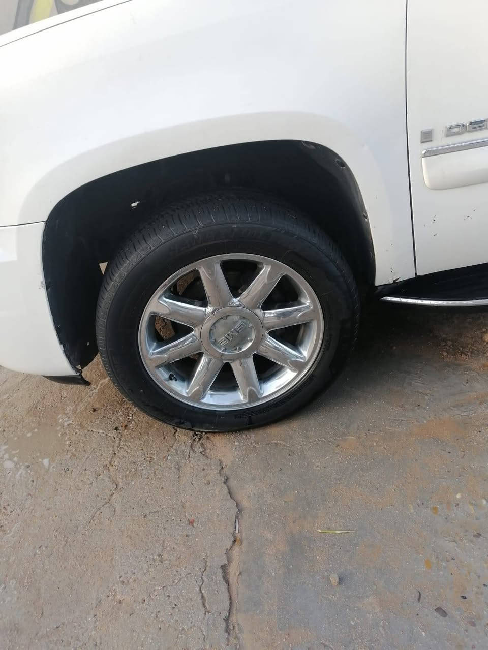 سلام عليكم جمسي ادوات فحل مديل 2012
جديده كارتون أعله فئه كفاله كص كير مكينه حداديه تخم تاير تبريد شاشه كامره حساسات أمامية خلفيه دمام صوت جاهزه من كلشي متومه اربيل خصوصي  عل شاصي اصلي سعر 78 وبيها مجال. العنوان نجف كوفه. ***********
