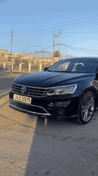 باسات ارلاين  موديل 2017 لايت ليد كوشن جلد هيته ر  مه كينه 18 گير مه كينه نه فه بينه شه رت 88 يي جويي سه ر نا في  منه ره قه م و سه نه وي و كاشا وي زي جديده   بوند و جملاخ سبخن بي داخلي بي شاسي شه رت به س په ره شوت يت فه بين برا سعر زي 125 سياره جاهزه بي مسره فه  

واتساپ *********** 

**فولكس واكن باسات (R-Line) موديل 2017** * **المواصفات:** لايت LED، كشنات جلد، هيتر (تدفئة). * **المحرك:** 1800 (1.8). * **كير ومكينة بشرط (ما مفتوحات).** * **ماشية:** 88 الف. * **الاوراق:** السيارة باسمي، رقم وسنوية وهزة (لاصق) كلها جديدة. * **الصبغ:** بونيد وجاملغ فقط (بدون دواخل). * **الضرر:** شاصي بشرط (سليم)، بس الايرباك طاك (طالع). * **السعر: 125 (ورقة).** * **ملاحظة:** السيارة جاهزة وبدون أي مصرف.
