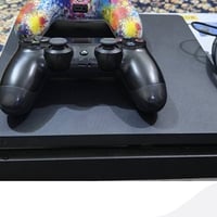 بلايستيشن 4 • مهكر • 2 جوستك