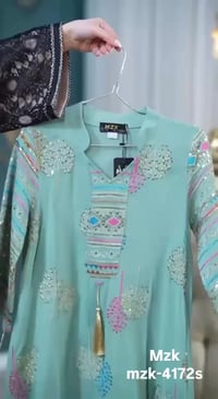 بناتي • مقاسات 10-12-14-16 • بالدرزن