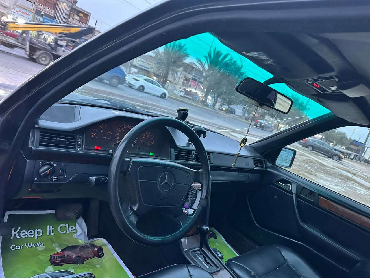 مارسدس دب90
فول مواصفات
قواعد دبل على البلاد 
محور كير ومكينه 2500
مكفوله من الحادث 
صبغ جماليه فقط
سلايت روف شغال
اريل كهرباء مع السويج
كشنات جلد
كشنين كهرباء 
محور بيبي 
حداديه تخم تاير تبريد ثلج
لايت زنون رقم بغداد نگليزي
كهربائيات گيجات كله شغاله
مكاني بغداد السعر ٧٣وبيه مجال
***********
