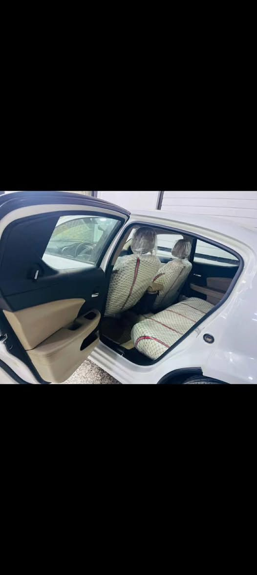 سلام عليكم 
دوج افنجر  موديل 2013  امريكي 
فول موصفات عده بصمه 
🛑رقم بابل بسمي سياره تحويل ثاني يوم 

🛑 جاملغ بنيد صبغ 
رادار امامي خلفي 

تحكم ستيرن مري شفط

تبريد شغل 

تايرات جديد 

كشنات كهربايه 

🛑مكان كربلاء 
رقم *********** 

🛑🛑 سعر 85
مكلف بلنشر
