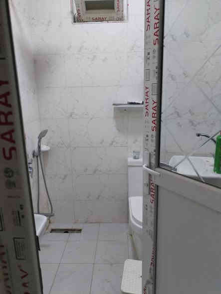 للبيع
بيت ١٠٠ متر طابقين
طابق الارضي
غرفة نوم ومطبخ واستقبال وصحيات وكراج وغرفه فوك
فول سيراميك
طابق الثاني نفس البناء
بس هيكل مسقف نقص بياض وكهرباءيات
العنوان كركوك ١٦ اب الثانيه
مقابل اسماك داقوق
السعر ٥٣ مليون ووبي مجال
للمزيد اتصل بالرقم
***********
