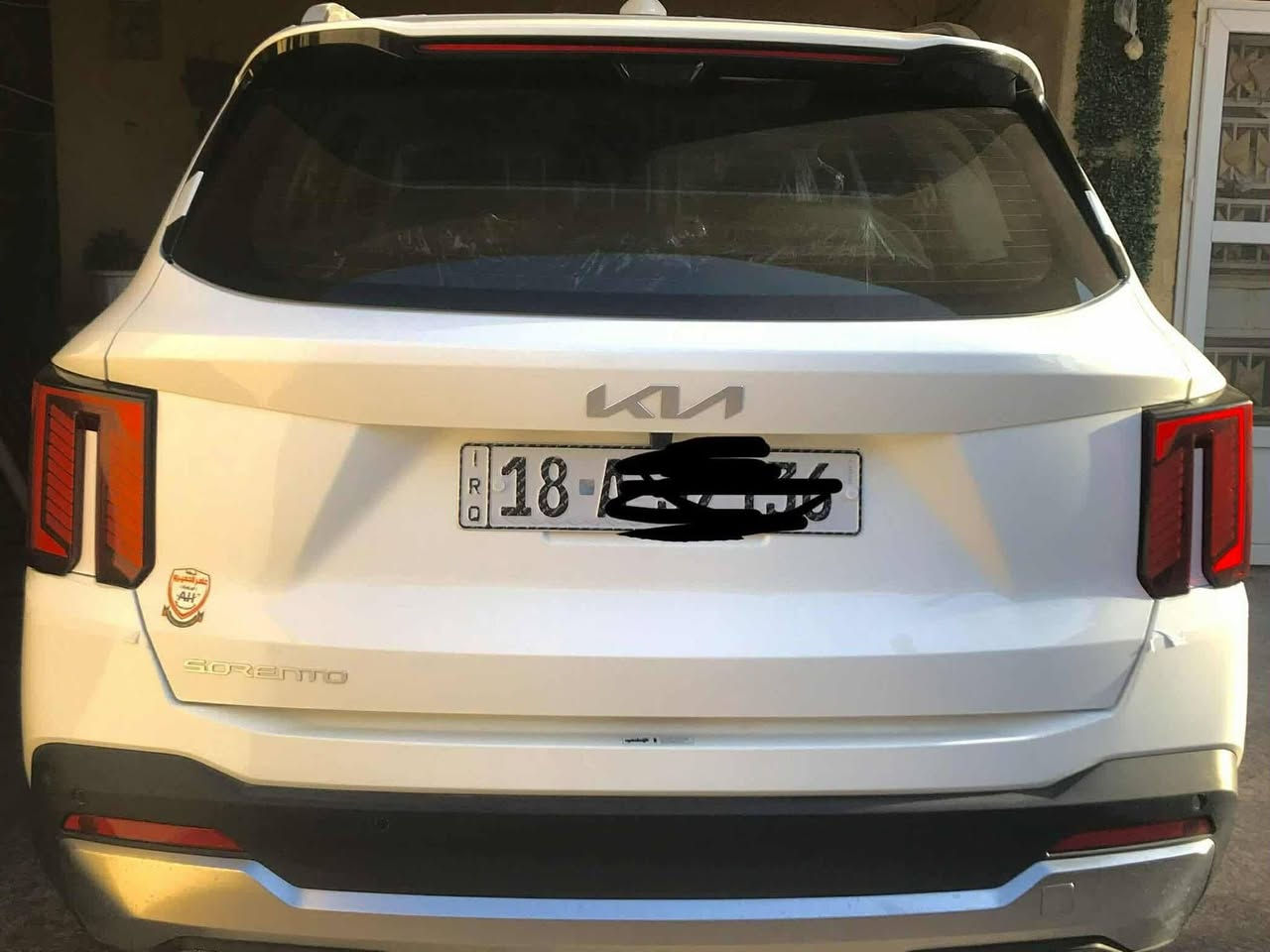 سلام عليكم سورنتو 25 مكفوله كفاله عامه رقم  بابل  الدولي اخت  زيرو  محرك 6 سلندر المواصفات  دبل كامره تاتو شو ويل 20 كراسي كهربائيّ جنطه كهربائيّ بصمه اريل افكيشن بردات خلفيه هند ابريك بصمه بعد بيه مواصفات سعر 332بيه مجال تلفون ***********
