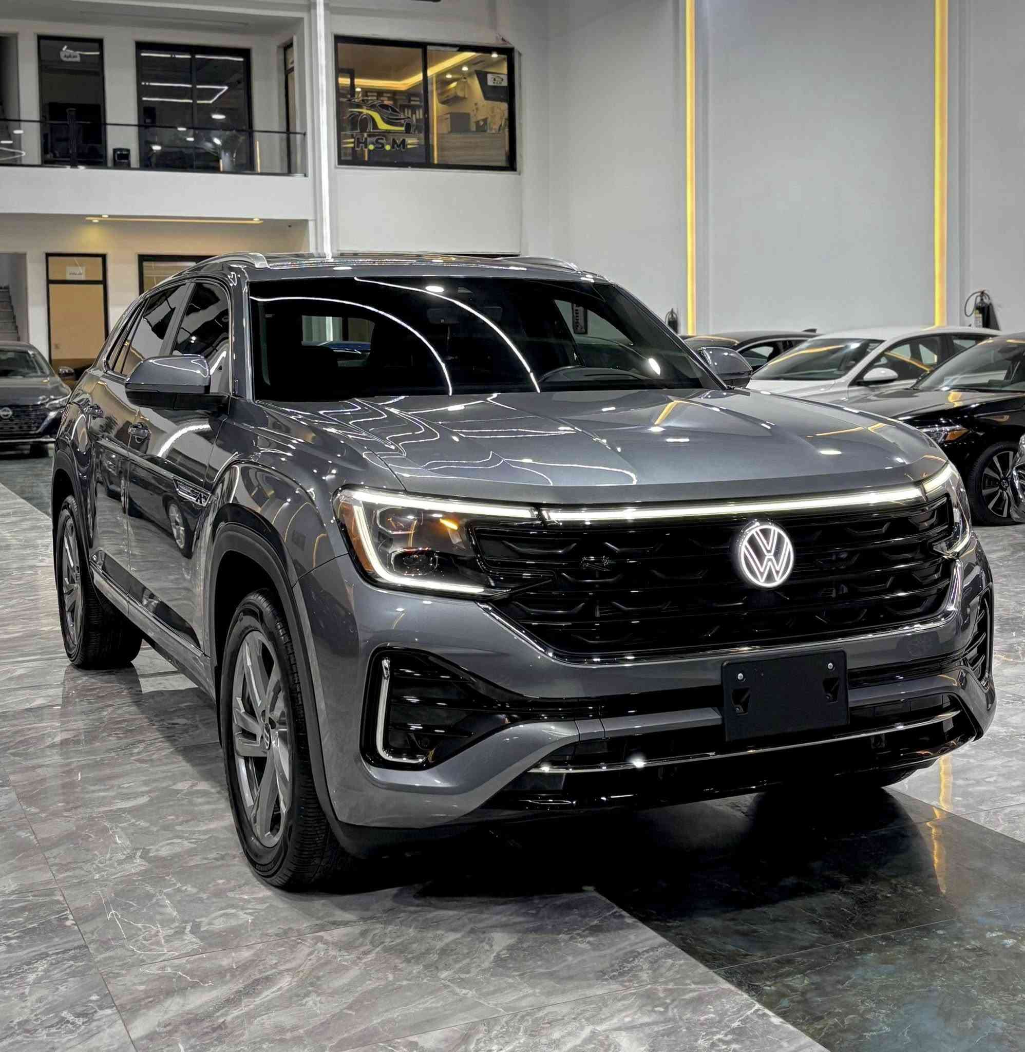 فولگس  واگن  اطلس كروز سپورت
موديل  2024 ماشي  13000 mi 
سياره  قطع  واحد  بس  صندوق  بدون  ايرباك 
عنوان  اربيل  
***********
سعر $31000
