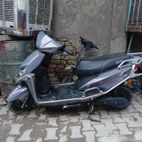 دراجة شحن للبيع سبورت السعر ٩٠٠ الف وبيه مجال للطيبين ٠٧٧٣٦٨٢٩٢٢٦