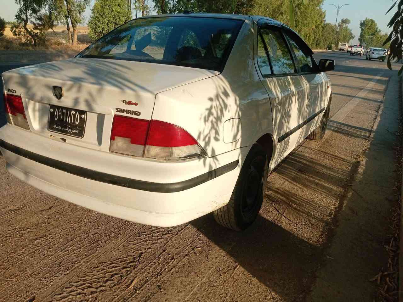 سەمەند مۆدێل 2011 بەشەرتی گێڕومەکینە کارەبایی هەمووی ئیش ئەکات دەعمی نیە تەبریدە تەقەوڕەقەو خیاساتی نیە ماڵی دۆستە نرخی 22وەرەقەو مەجال 
ژ.م ***********یان*********** 
شوێن . چەمچەماڵ
