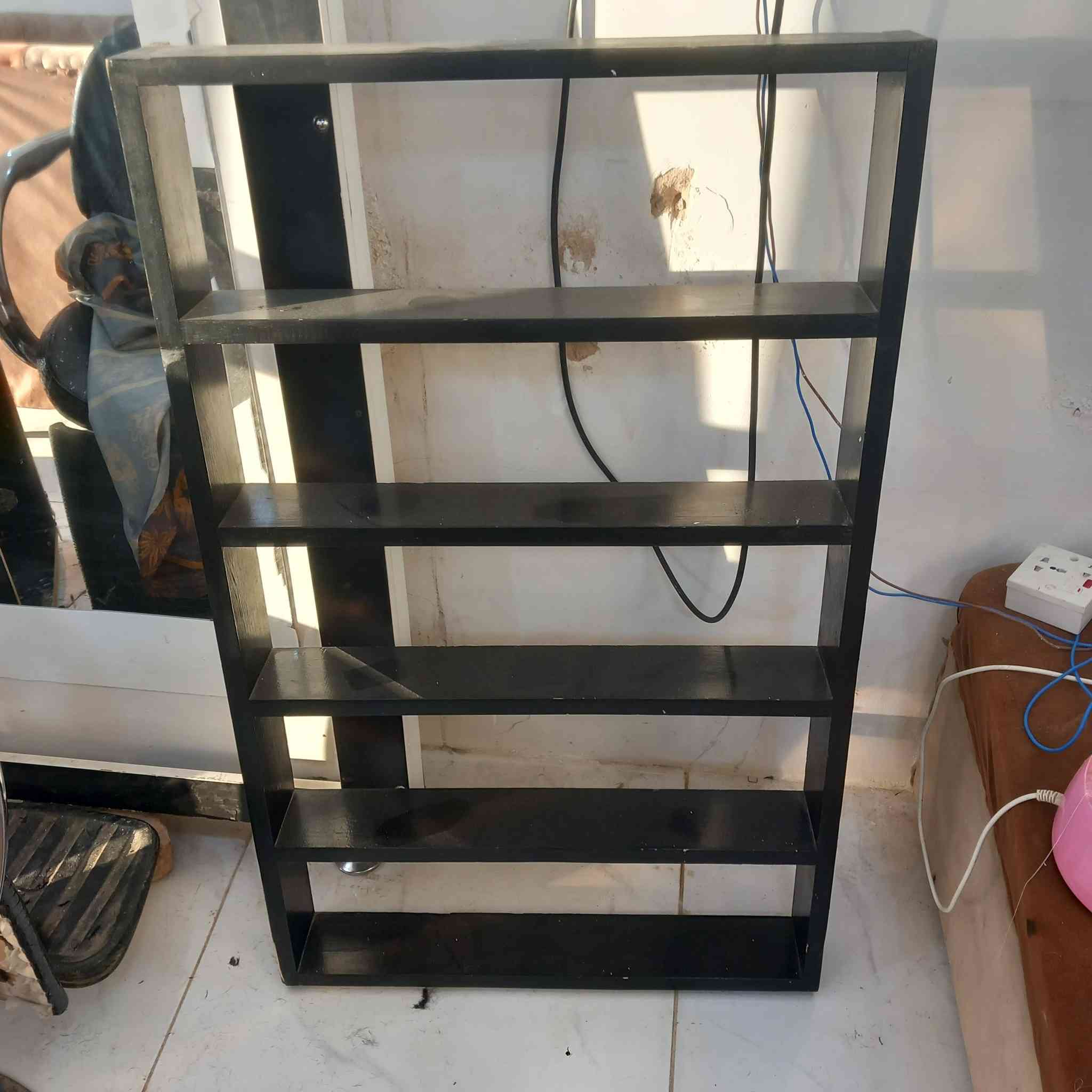 غراض صالونه للبيع كراسي ٢
عربانه ١
امرايه ٢
رفوف ٢ اي استفسار اتصل برقم ***********
