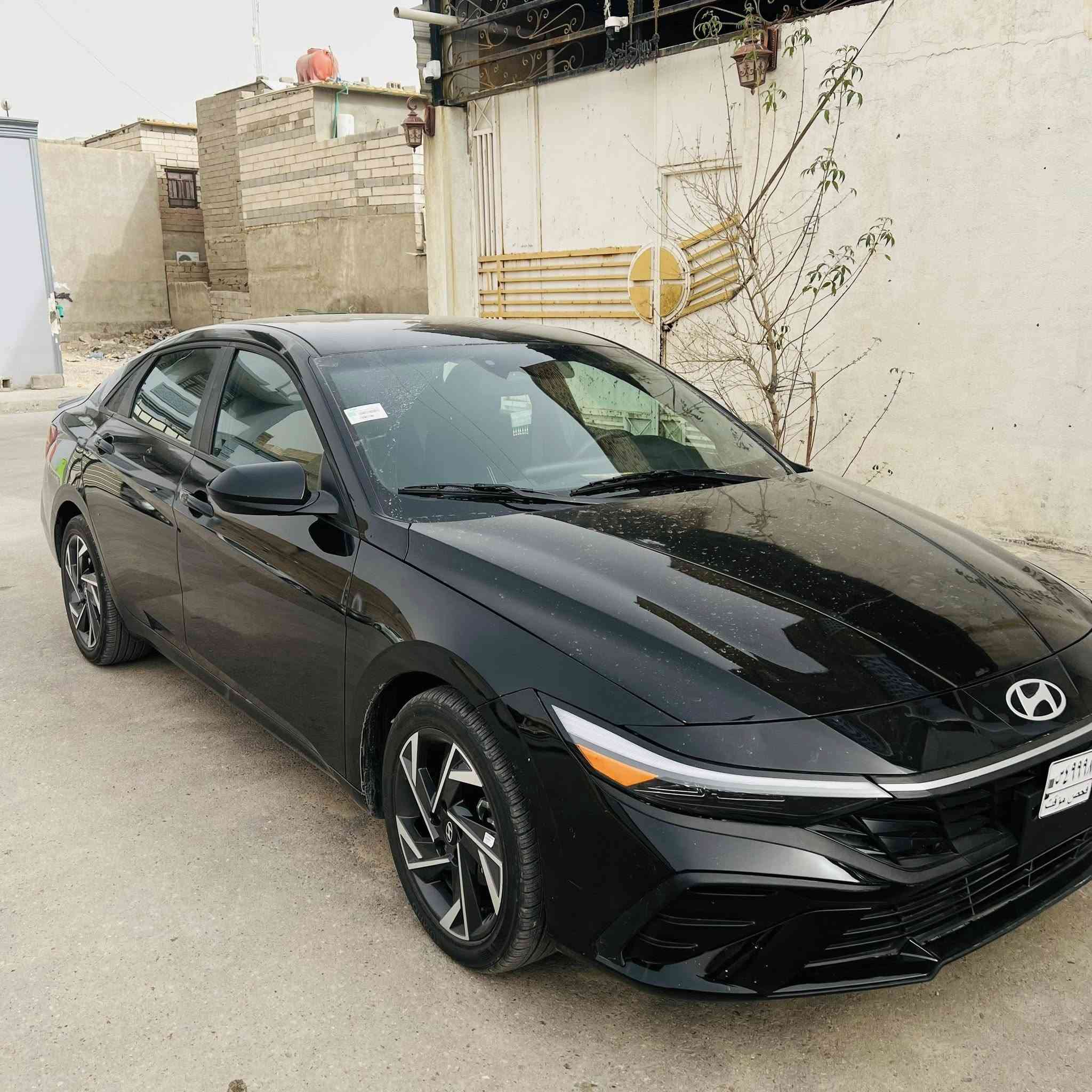 السلام عليكم النتره ٢٠٢٥ وارد امريكي ضربتهه بس دعاميه اماميه وربع بنيد ضربه كلش خفيفه سياره زيرو ماشه ٧ الاف سياره بسمي يومين واستلم رقم وسنويه كامله مرقمه السياره نص فول ***********
