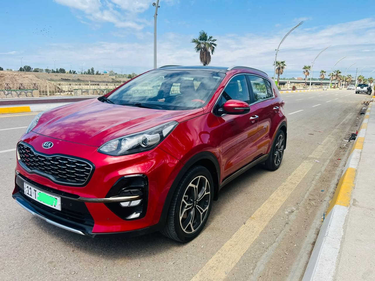 سلام عليكم سبورتج جتي لاين خليجية كفاله فول سياره ماشيه 60 الف موديل 2020 رقم بغداد ***********
