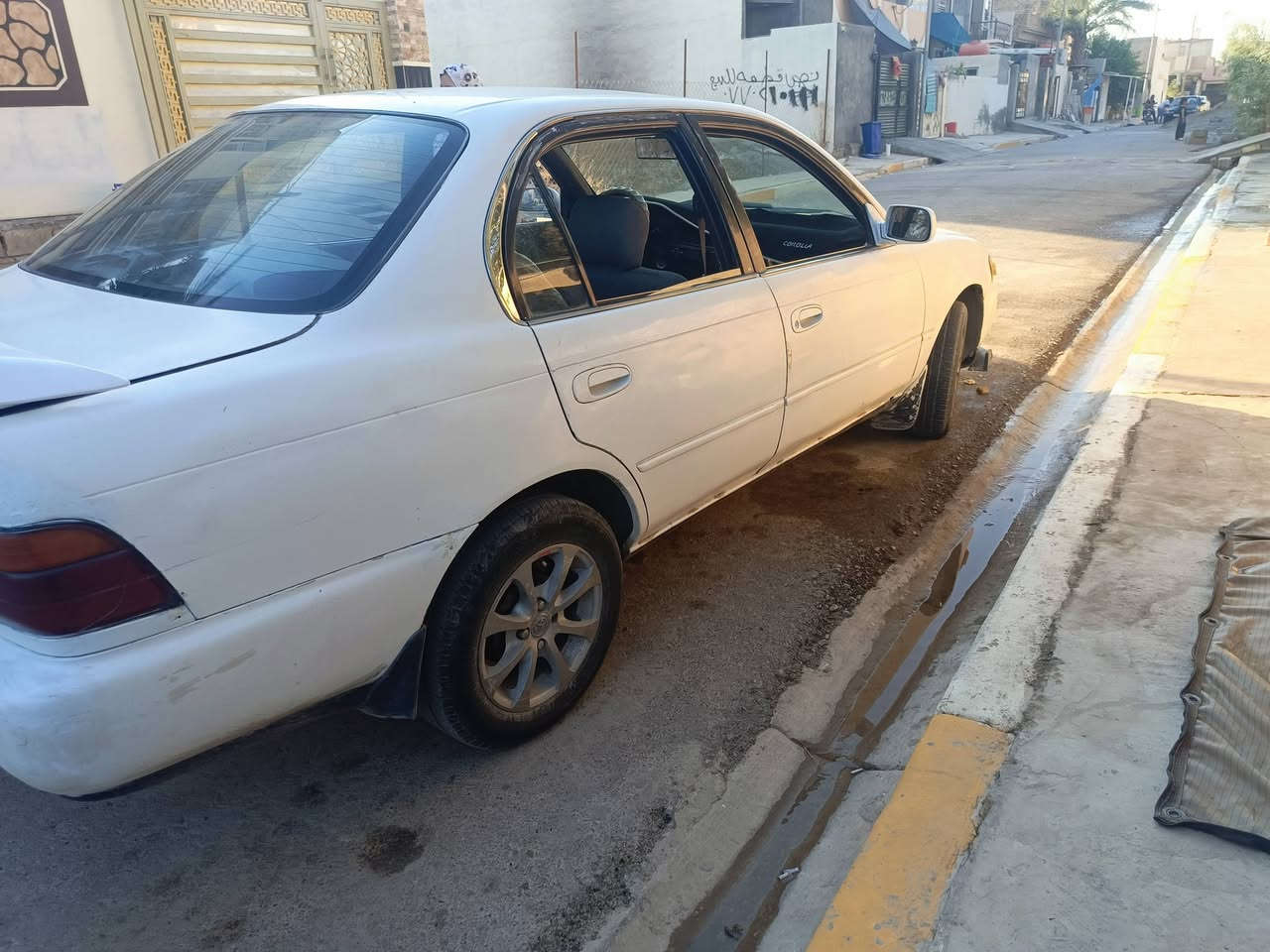 كورلا 93 للبيع سنويه لل31 بسمي السعر 42بيهه مجال 
تفاصيل السياره تجي تشوف بعينك وتقتنع /مكانهه ديالى المقدادية ***********
