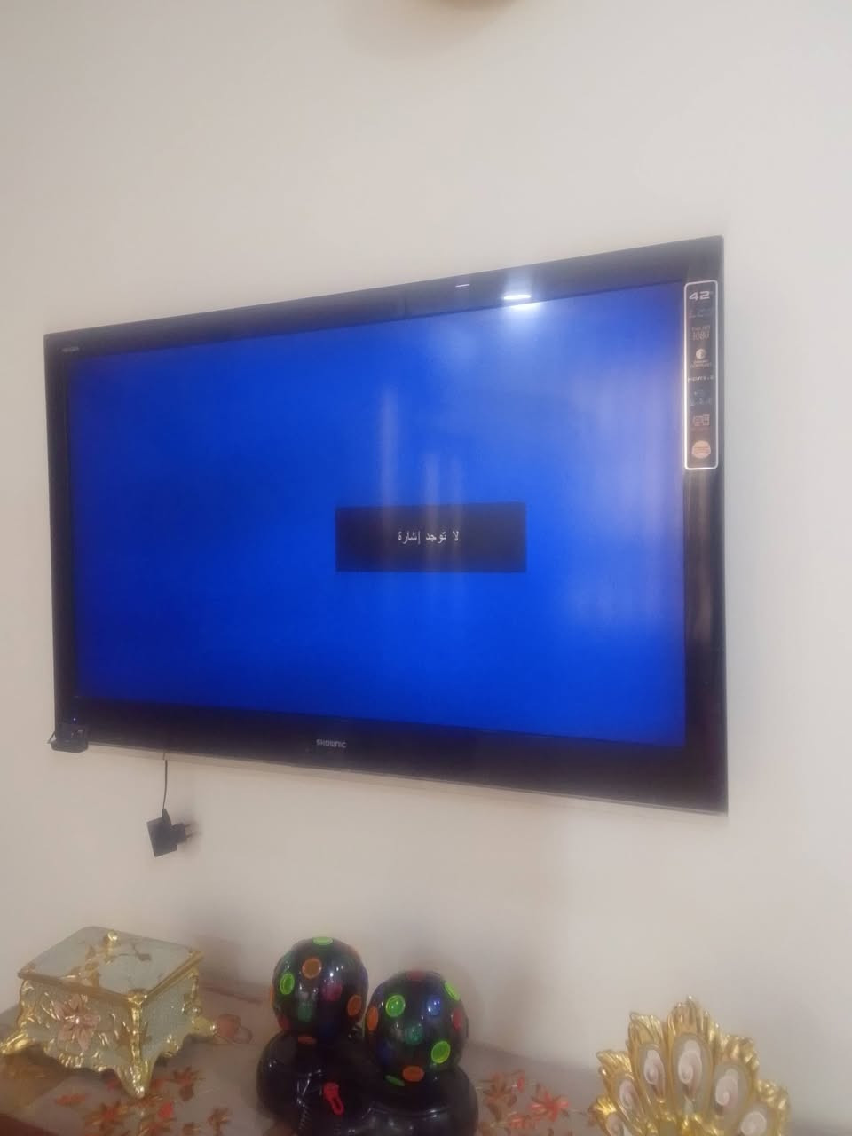 شاشه شونك حجم ٤٢ بدون نت شغاله للبيع سعر ١٥٠ مكاني بغداد تاجي ***********
