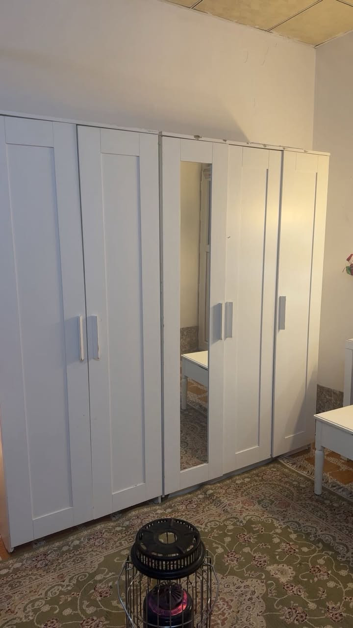 غرفة نوم للبيع ماركة ايكيا  مستعجل بداعي سفر ماخذته ب ٣ مليون تكمه ماركه خشبMDF للبيع بسعر ٧٥٠ الف


**إذا كنت صاحب هذا الإعلان وتريد حذفه لأي سبب، رجاءا أرسل رسالة إلى الدعم الفني**