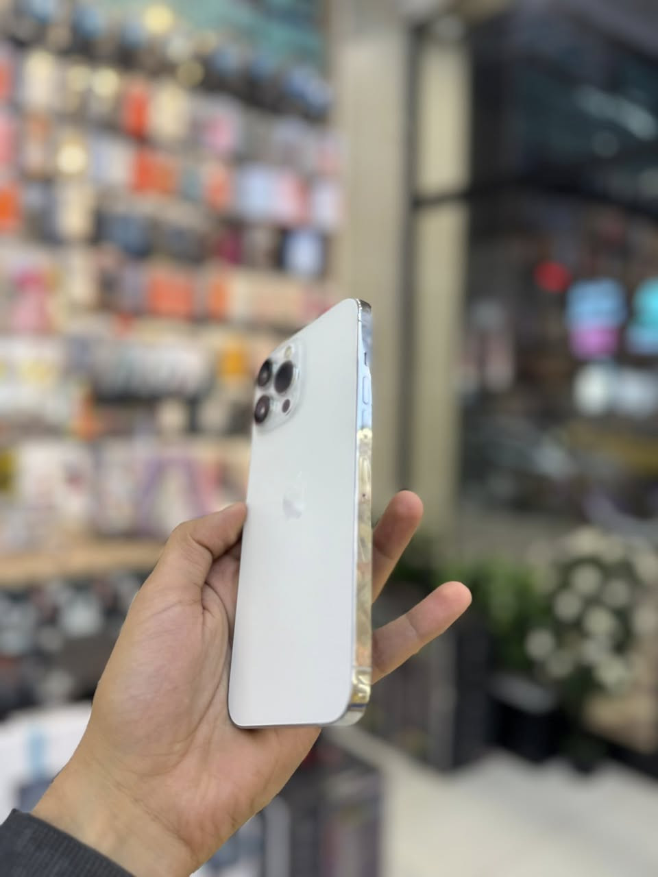 ♥️ايفون 13 برو ماكس ابيض مكفول♥️
🔥🔥السعر: 595 الف دينار فقط🔥🔥

ذاكرة 256
بطارية 84‎%‎
نضافة عالية
مكفول مامفتوح
مامبدل بي قطعه
فطر خفيف ب حساس
ماماثر ع الاستخدام ابد

الاتصال:***********
العنوان: النجف الاشرف
