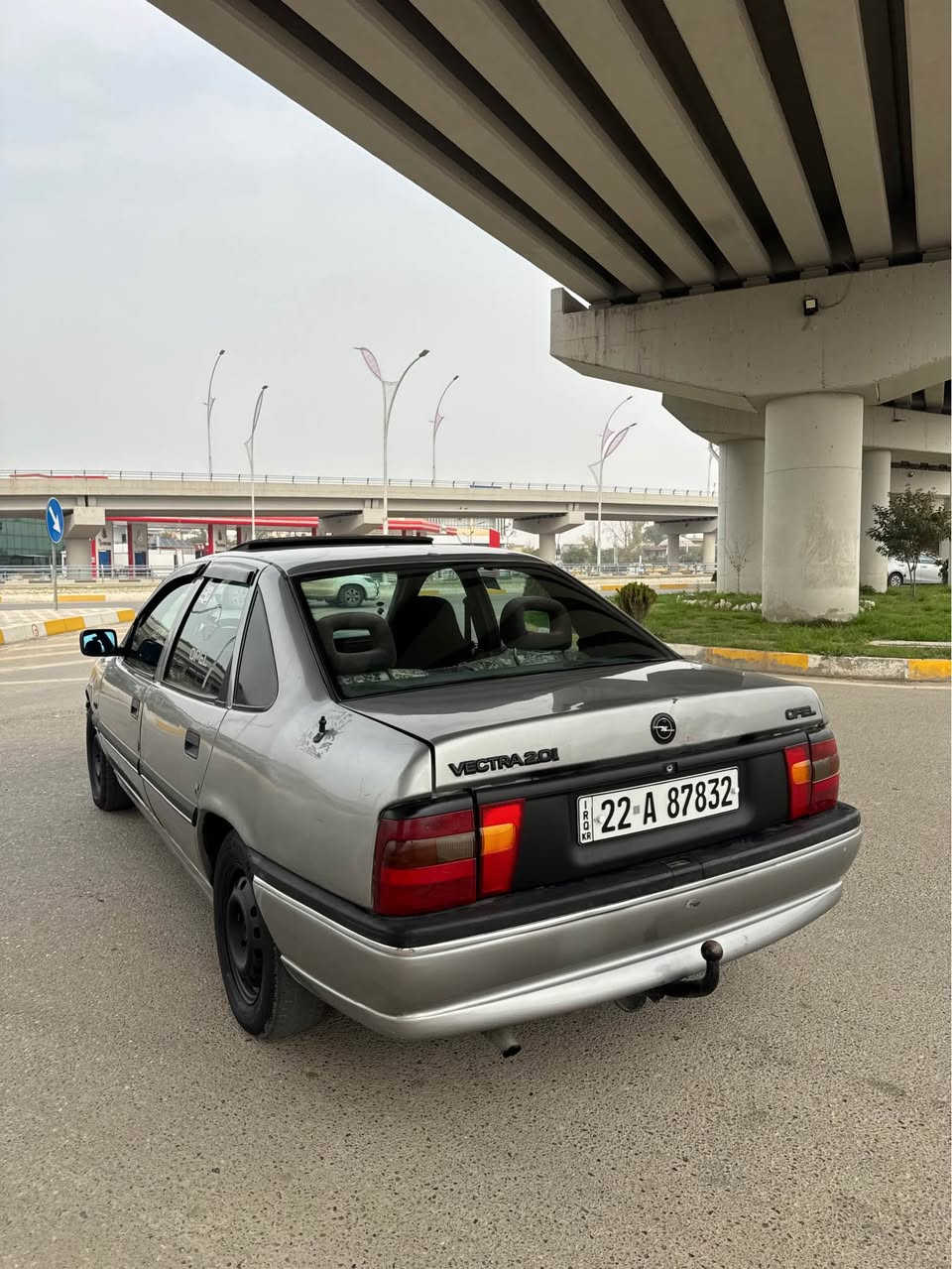 اوبل فكترا 
محرك 20 
موديل 1993
كير اوتوماتيك 
السياره بدون حادث بس صبغ جماليه 
سلايت كهربائيات كلا شغال 
السياره ABS
رقم اربيل سنويه هزه جديد لحد 2030 
تحويل وكاله شرط ثاني يوم 
رقم *********** كركوك, العراق
