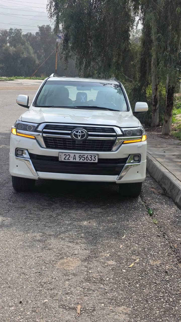 تۆیۆتا لاندگرۆزر مۆدیل ٢٠١٦ هەشت پستنت سبوغ عام فول مواسەفات پێش كەپس گێڕو مەكینەو تەبرید تەحول غرامە بەشەرت ***********واتس ئەپ و ڤایبەری لەسەرە یان *********** بۆ زانیاری پەیوەندی بكە كويسينجاك, أربيل
