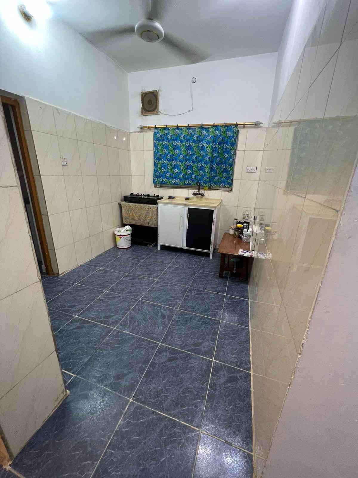 🔶(شقه ارضيه  للايجار)🏡✅
🔹(الموقع الجنينة مقابيل التايم سكوير  )تصلح لعائله سكن فقط

🔸(تحتوي  على / غرفة  منام / صاله / مطبخ / صحيات / )

✔️✔️ المساحة (100) متر //

 // سعر الاجار (550) الف قابل للتفاوض  //

🔻(عنوان شركة الجوادين للاستثمار العقاري )
 (البصره /الجنينه /نهاية /شارع المصلحه / قرب سوق الجبيلة ) 

//لطلب والاستفسار الاتصال على الارقام لتالي//

واتساب +اتصال 0781566718
واتساب + اتصال ***********
