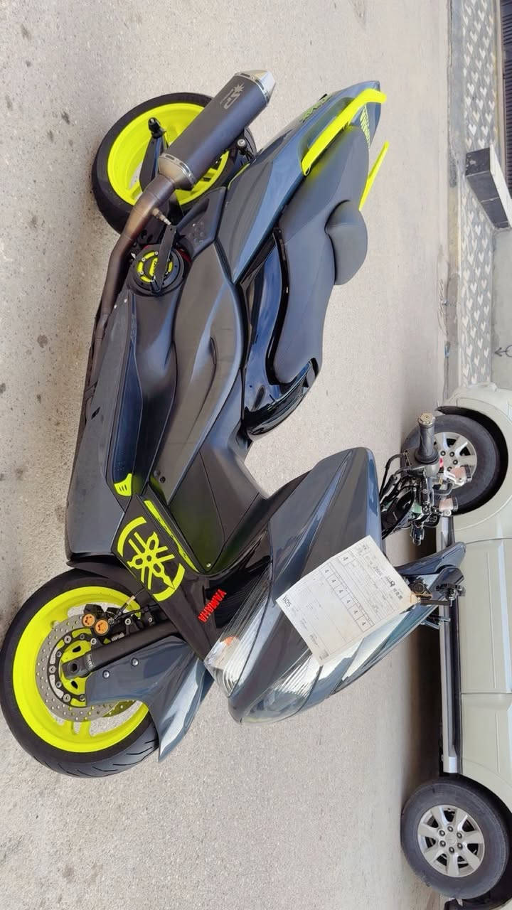 السلام عليكم تي ماكس 500
مكفوله كفاله عامه من كلشي من الضرر أو البرغي أو الشخط 
بحالت الوكاله الدراجه تحجب الله شاهد الي احجي قليل 
عليهااا فجوج برمبو ويدات وعنابير وتقسيم دهن صوندات برمبو 
صالنصه اصليه كاتم ورياضي بخاخ عليها وجوينات بس متلحك تسمع صوت البخاخ ملتحك ع لبئر ماشالله من كد القوه 
عليهااا دبل رياضي هوه تتعله وتتنصه وعليها علطولهاا حاضن فيايبر كاربون وجاملع خلفي فايبر كاربون وعليها جهاز تعقب جيبي اس سمكارت وسنايدرات رياضيه اصليه منضومه زنون عالي وناصي وعليهااا اكسل رياضي بشرط الوكاله القطره ممفتوحه مغلقه من المزاد الله شاهد مطالع بيهااا بس 3 مرات وأول تبديله اهلهااا دهن من اليابان لهنا  وياد ابو كلشي وكلاشي صاحبي إذا تحبون كلوله قبل شكد بعتهااا صالهااا شهر ونص 
البيع لغرض البناء وجازاكم الله خيرهااا  للاستفسار رقمي 
***********
