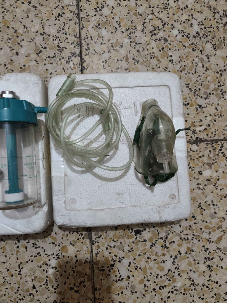 للبيع جهاز إعطاء التنفس مكاني بغداد ***********
