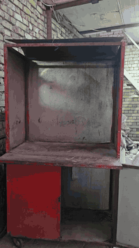 السلام عليكم شباب عندي كشك مال چاي او يستخدم الئ اي شي الارتفاع مترتين والعرض متره وربع السعر عل رقمي *********** واني خادمكم
