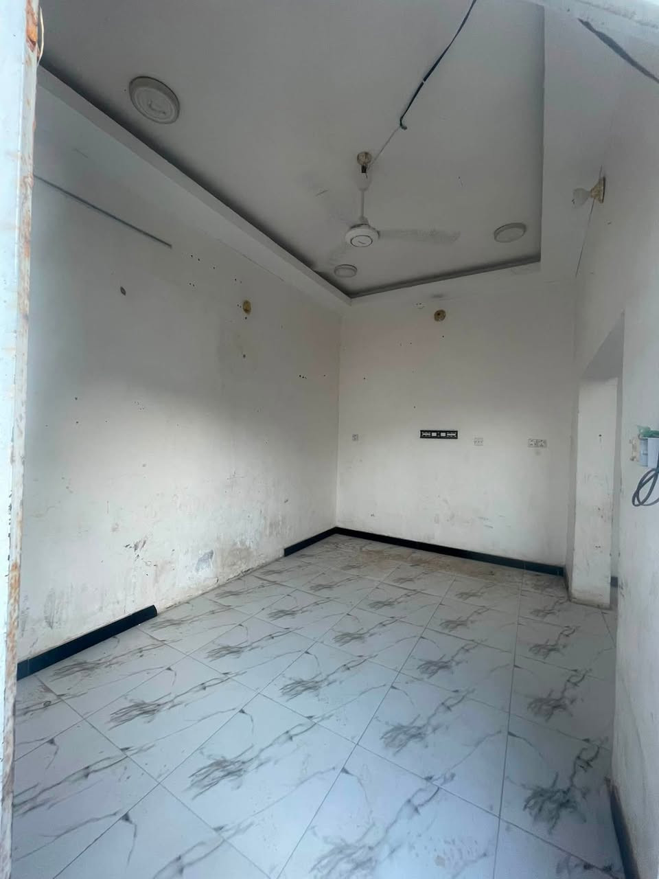 مراعاة للظروف المعيشية تم تنزيل اسعار العمل 
والعمل بأنسب الاسعار 
 نحو التميّز في عالم الديكور والتغليف
📍 محافظة ذي قار / الناصرية
عمل فقط سقف ثانوي مربعات 3 الاف المتر ماعدا الانارة
عمل سقف ثانوي مربعات ديكور المتر 4 الاف ماعدا الانارة 
جبسم بورد عمل فقط تسليم اخضر 20الف المتر
جبسم بورد كرسته وعمل عدا الانارة 30 الف المتر 
عمل فقط جداري تغليف 3 الاف المتر 
عمل فقط تغليف فلين 3 الاف المتر  
عمل فقط ورق جدران الروله ب35 الف
الصبغ الاتفاق حسب الجدران والمكان 
📞 للحجز والاستفسار تواصل ويانه عالخاص أو على الرقم 

‭***********‬
