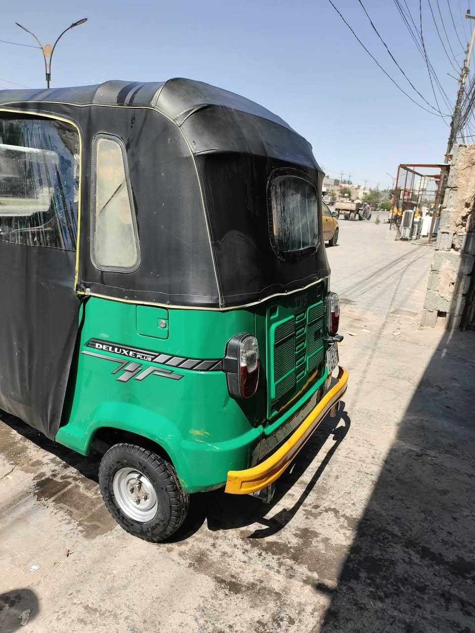 السلام عليكم تكتك تي في اس
موديل 21 نضيفه كلش ضربه مابيهه 
رقم نكليزي مكاني كربلاء الاستفسار 
الاتصال على الرقم ***********
