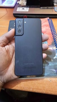 اس ٢١ اف اي • ٢٥٦ • دبل سيم