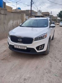 سورنتو 2016وارد أمريكي كلين بدون حادث محرك 2400GDI مواصفات عاديه ماشيه...