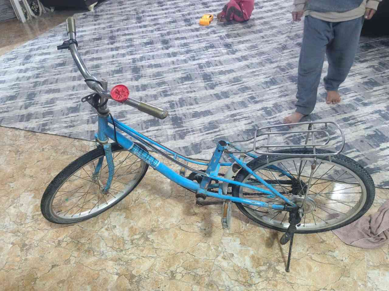 باسكل للبيع سعره ٢٥ مكاني بهرز ***********
