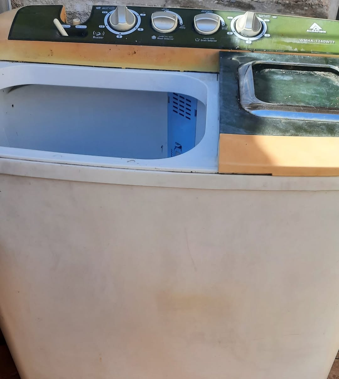 أجهزه للبيع كلش نضيفات مال شخص محتاج وباعهن مكان البلديات


**إذا كنت صاحب هذا الإعلان وتريد حذفه لأي سبب، رجاءا أرسل رسالة إلى الدعم الفني**