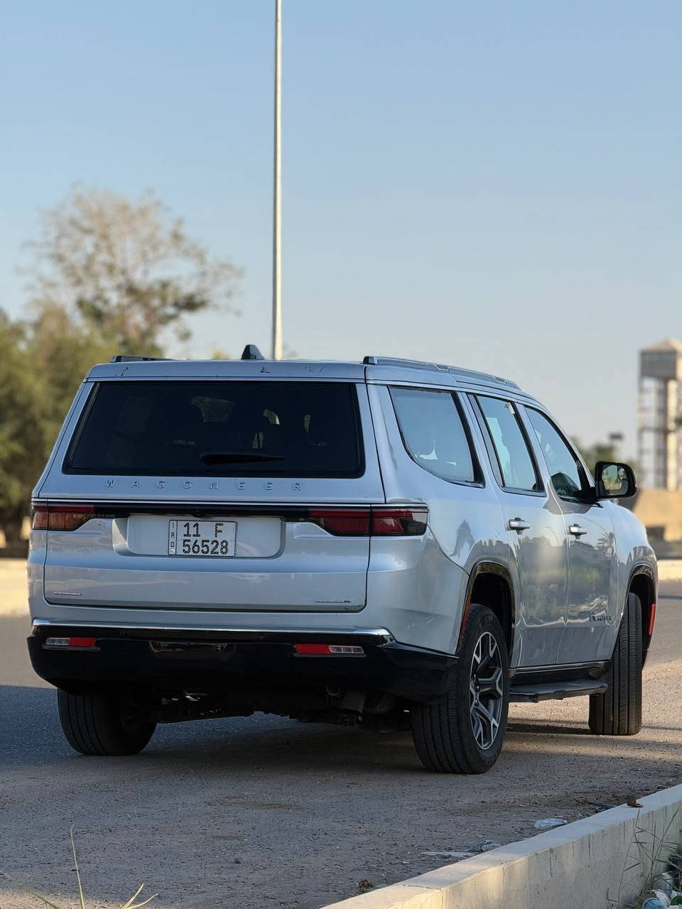 جيب واكنير 2024
السلام عليكم جيب واكنير 2024 سيريس  3وارد امريكي

                        (Jeep Wagoneer Serieslll 2024 

 حجم المكينه :  دبل تربو 3000 v6

المسافة المقطوعة :25 الف ميل 

الضرر : جاملغ خلفي مصبوغ وقبق الجنطه نفس الون وبارد بلبنيد 

#مواصفاتها

1.اعتياديه بلا بنوراما

2.بصمه

3. تشغيل عن بعد

4.دوسات جانبيه

5.كشنات جلد

6.كشن السايق ميمري

7.كشنات كهرباء وتبريد وتدفئة

8.صندوك كهرباء

9.حساسات خلفية واماميه 

10. قطع تبريد 3

11.اشاير بالمري وترحيب

12.رادار امامي

13.رادارات 360

14. كير ماوس

15. نظام منحدرات

16. هيترات بالكشنات حار بارد

17.ويل كب كروم

18.لايتات لد

19.بكلايت لد

20.كشافات

21.بصمة ابواب

22.سبعه راكب

*جاهزه مرقم بغداد #شهداء

#السعر.325   وبيها مجال 

مكاني العامريه / بغداد

للتواصل / ***********
