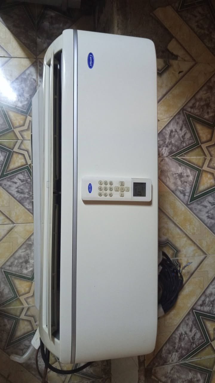سبلت كارير طن واحد اخو الجديد كامل ملحقات 225 الف
سبلت سامسونك طن ونص كامل ملحقات 325
يوجد توصيل وتركيب داخل أربيل 
*********** واتس

