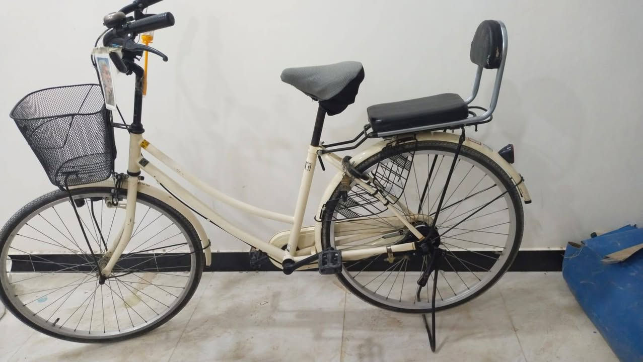 السلام عليكم بايسكل بناتي للبيع
شركة سانتوس موديل 2019
البايسكل كامل حجم 26
السعر 180 بي مجال قليل 
مكاني ناصريه للاستفسار خاص


**إذا كنت صاحب هذا الإعلان وتريد حذفه لأي سبب، رجاءا أرسل رسالة إلى الدعم الفني**