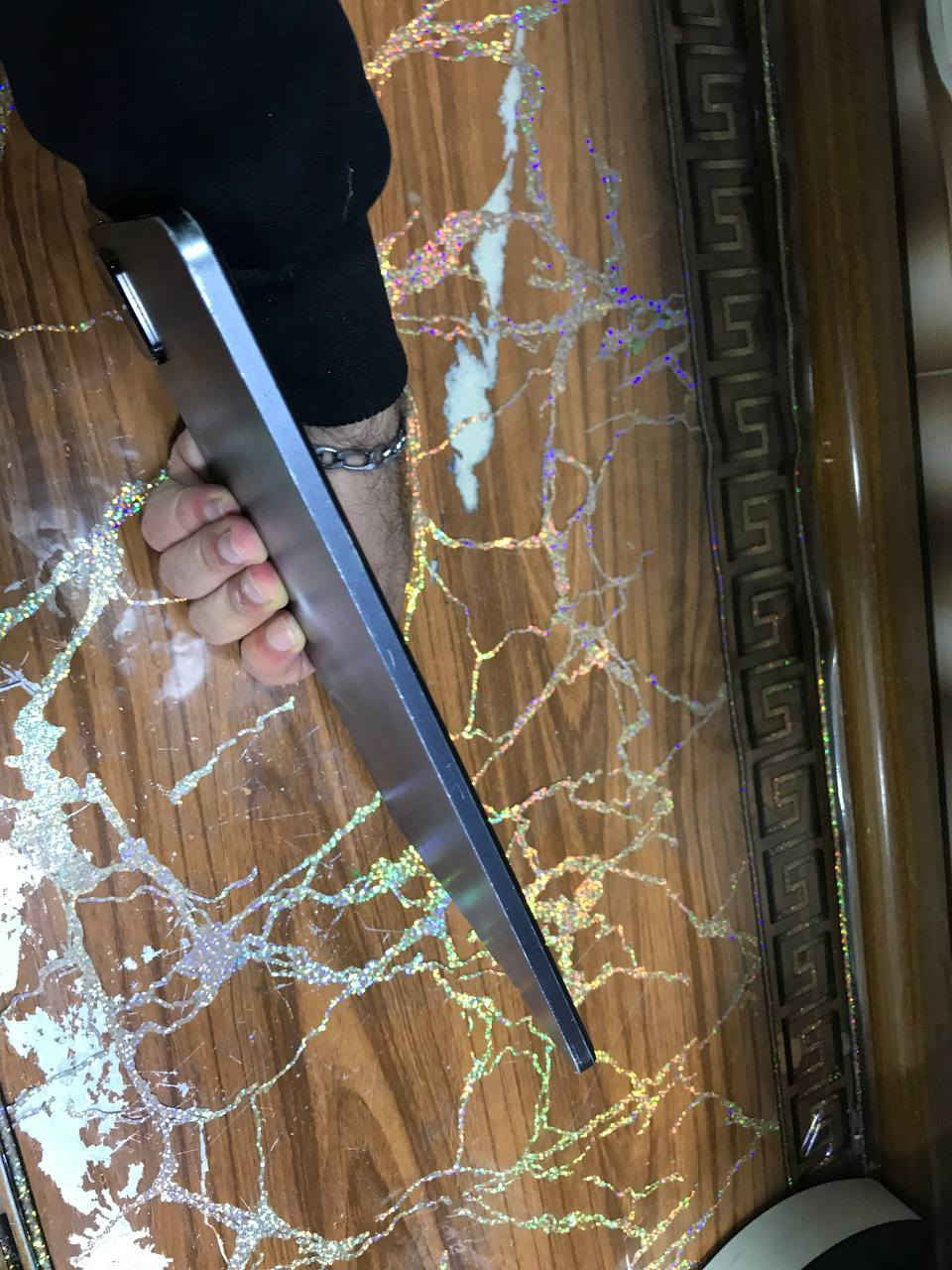 شاشه 144هيرتس 

البطاريه بحجم 8840ملي انبير

ذاكره 256

رام8

السعر 300بي مجال بصيط


**إذا كنت صاحب هذا الإعلان وتريد حذفه لأي سبب، رجاءا أرسل رسالة إلى الدعم الفني**