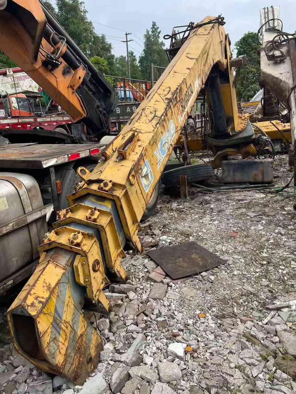 8 tons, 10 tons, 12 tons XCMG straight jib crane for sale


**إذا كنت صاحب هذا الإعلان وتريد حذفه لأي سبب، رجاءا أرسل رسالة إلى الدعم الفني**