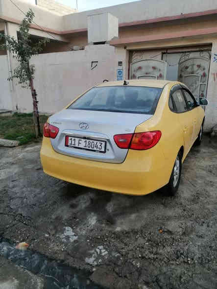 السلام عليكم 
الانتر كوري 2008 للبيع محرك16 رقم بغداد بسمي شرط التحويل  كير ومحرك واطخم وتايرات جديد ضررها بيها معجون بل سقف السعر 87 وبيها مجال موصل الايمن اتصال علا رقم 
***********
