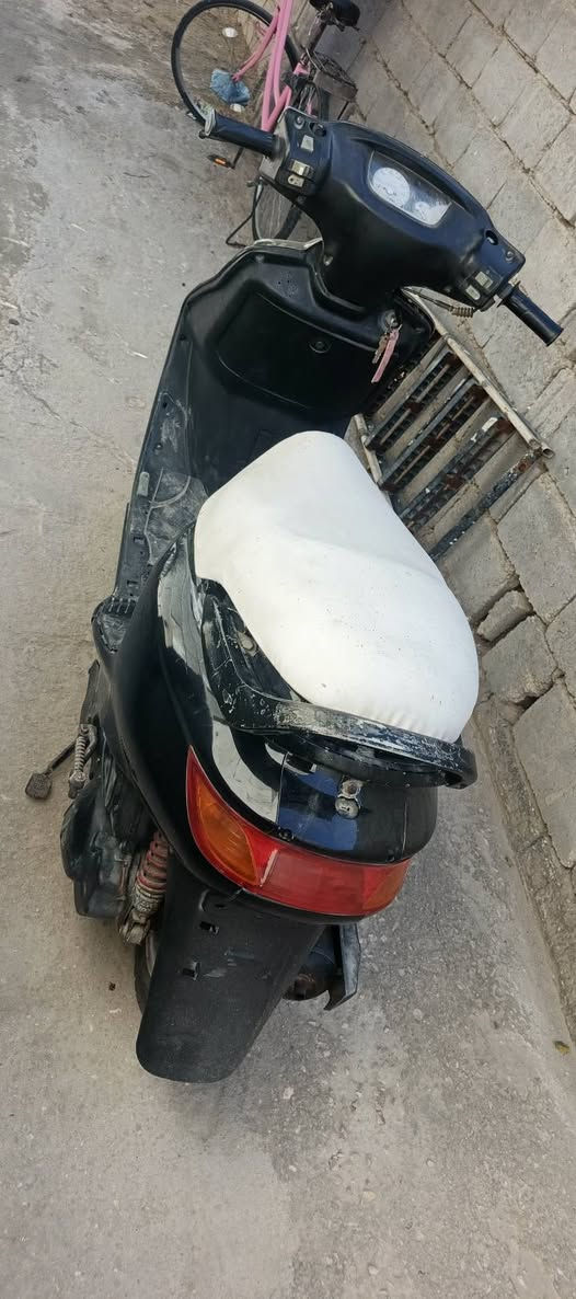 فرشه فحل سلف هندر كهربايات شغاله مكينه تريد تجفيت تنقص سعر 250 مكان كربلاء


**إذا كنت صاحب هذا الإعلان وتريد حذفه لأي سبب، رجاءا أرسل رسالة إلى الدعم الفني**