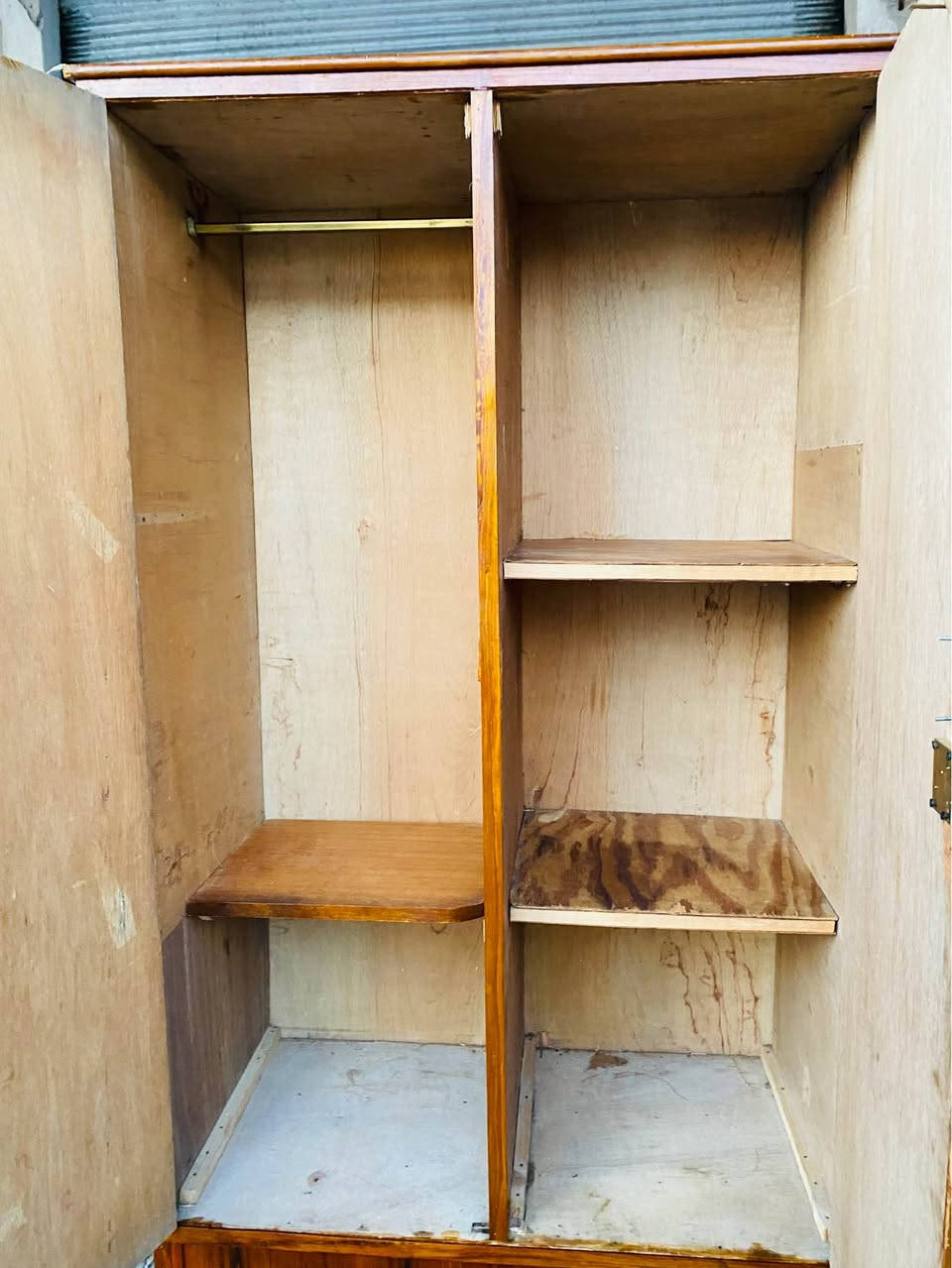 قنصور بابين نظيف جدا السعر ٨٥ للاستفسار *********** موصل, نينوى
